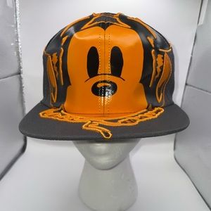 DISNEY PARKS MIKEY MOUSE HAT